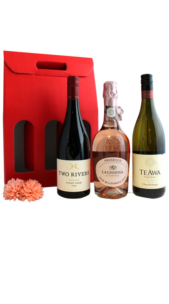 The ‘Wine a little, laugh a lot’ Pack